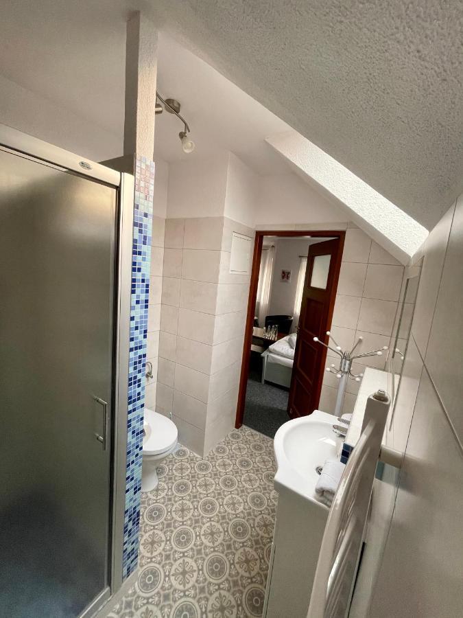 Pokoje Goscinne Jadwiga Jezak Grybow Exterior foto